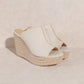 OASIS SOCIETY Bliss - Distressed Linen Wedge